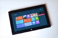Microsoft обрушила цену на флагманские Surface Pro