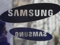 Samsung и Foxconn намерены освободить гаджеты от портов и разъёмов