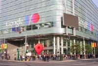 Пользователи раскритиковали планы Google включить их фото в рекламу