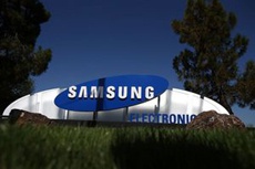 Samsung отказалась создавать холдинг