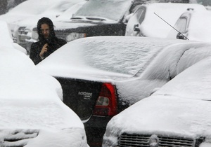 Самая обсуждаемая тема в соцсетях со вчерашнего вечера - аномальный cнегопад