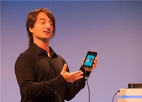 Главного разработчика Windows Phone заподозрили в использовании iPhone