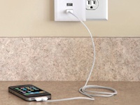 Поддельная зарядка для iPhone 4s убила 28-летнего жителя Таиланда