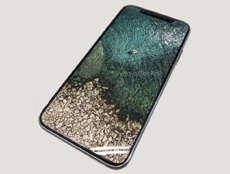 iPhone 8 с экраном «от края до края» выглядит роскошно