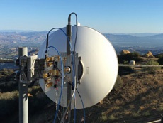 Facebook удалось передать данные на 13 км со скоростью 20 Гбит/с