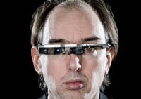 Канадский «киборг»: очки-компьютер Google опасны для здоровья