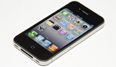 В дизайн устройств Apple может вновь вернуться «стеклянный сэндвич»