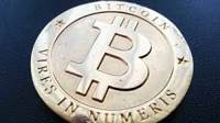 Apple не признает Bitcoin