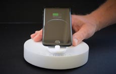 Для iPhone создали левитирующую док-станцию