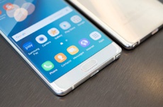 Samsung вслед за Apple откажется от 3,5-мм разъема для наушников в Galaxy S8