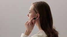 Будущее от Sony — голос в ухе и сенсорная стена