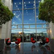 Фотографии новой европейской штаб-квартиры Apple