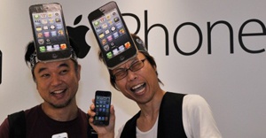 Японские производители мобильных телефонов впервые уступили местный рынок