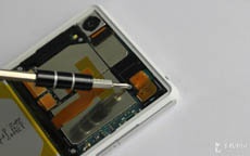 Разборка Sony Xperia Z2 на фото