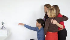 Скоро мы будем управлять телефонами, махая руками в воздухе