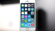 Apple начинает программу по замене дисплеев iPhone 5s