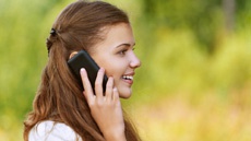 Назван самый безопасный для мозга смартфон