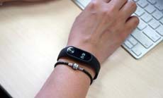 Владельцы Xiaomi Mi Band 2 сообщают об ожогах, полученных при использовании смарт-браслета