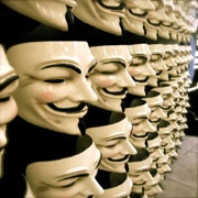 Активисты Anonymous осуществляют атаки в защиту бездомных