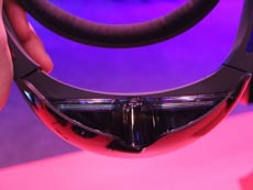 Microsoft раскрывает подробности об оптике HoloLens