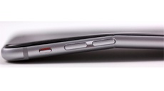 В этом году без скандала. iPhone 6s не будет гнуться