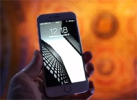 Смартфоны и планшеты с новыми экранами Sharp станут еще тоньше