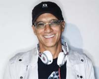 Apple героически спасет мир от бесплатной музыки