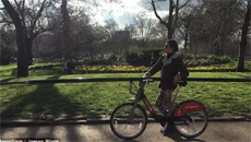 Самая длинная селфи-палка в мире (Фото)