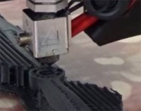 Добавление микрочастиц золота в материалы для 3D-печати поможет защититься от хакеров