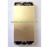 Опубликованы фото золотистого iPhone 5S