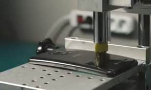 Телефоны научились лечить свои раны