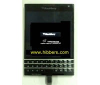 В сети засветился необычный BlackBerry-смартфон