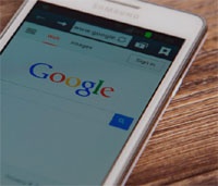 Как владельцы iPhone и iPad кормят Google