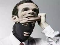 Перестраховка не помогла девушке уберечься от мошенника