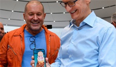 Apple: через год iPhone X сможет делать то, чего не умеет сейчас