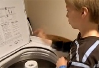 Мальчик-барабанщик стал звездой в Сети