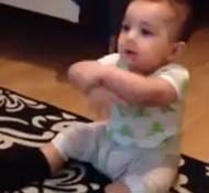 Семимесячный малыш своим танцем под Gangnam Style покорил Интернет