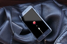 Apple отключила более 180 000 iPhone