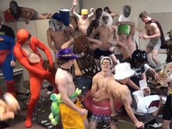 Школьников отстранили от занятий за клип в стиле Harlem Shake