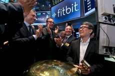 Котировки Fitbit резко пошли вверх