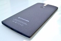 «Убийца Google Android» порвал отношения с «убийцей смартфонов-флагманов»