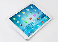 Corners - минималистическая защита для iPad