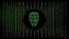 Anonymous отомстили испанским полицейским за своих «братьев»