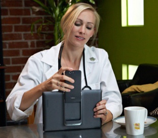 Asus обновила планшет-«матрешку»