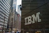 Выручка IBM падает больше трех лет