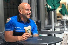 В США задержали автора пародийного Twitter-аккаунта от имени полицейского