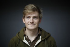 Apple взяла на работу создателя любимого мессенджера Эдварда Сноудена