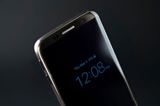 Таким будет новый Samsung Galaxy S8: опубликованы живые фотографии флагмана