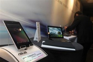 В 2013 году будет выпущено 8 млн обновленных планшетов Nexus 7