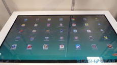 84-дюймовый планшет